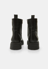 Ghete Piele Naturala Franci QR8 Black