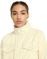 Jacheta Sportwear Coconut Milk Nike