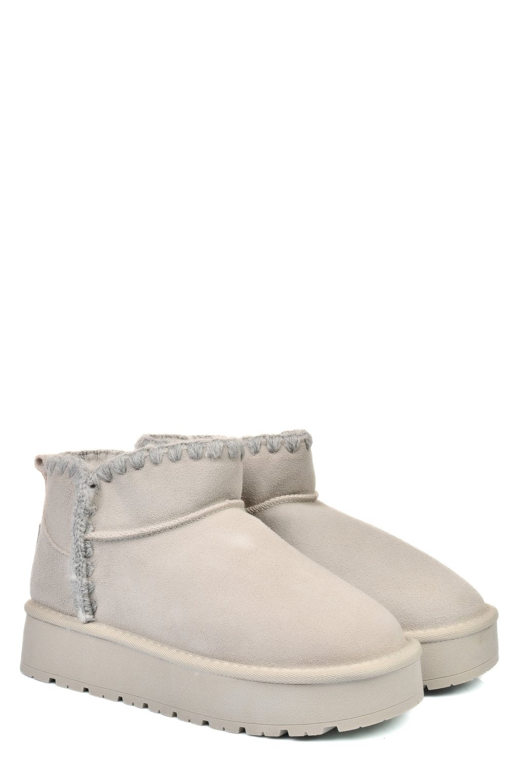 Ghete Tip UGG Solo Soprani Couture Ice Grey