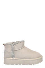 Ghete Tip UGG Solo Soprani Couture Ice Grey