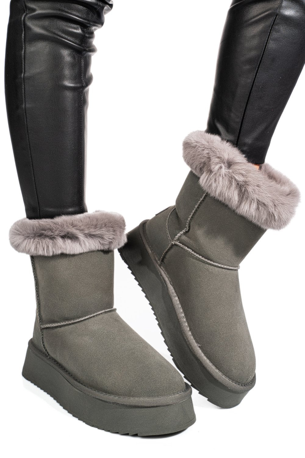 Ghete Tip UGG Solo Soprani Couture Grey Lapplat