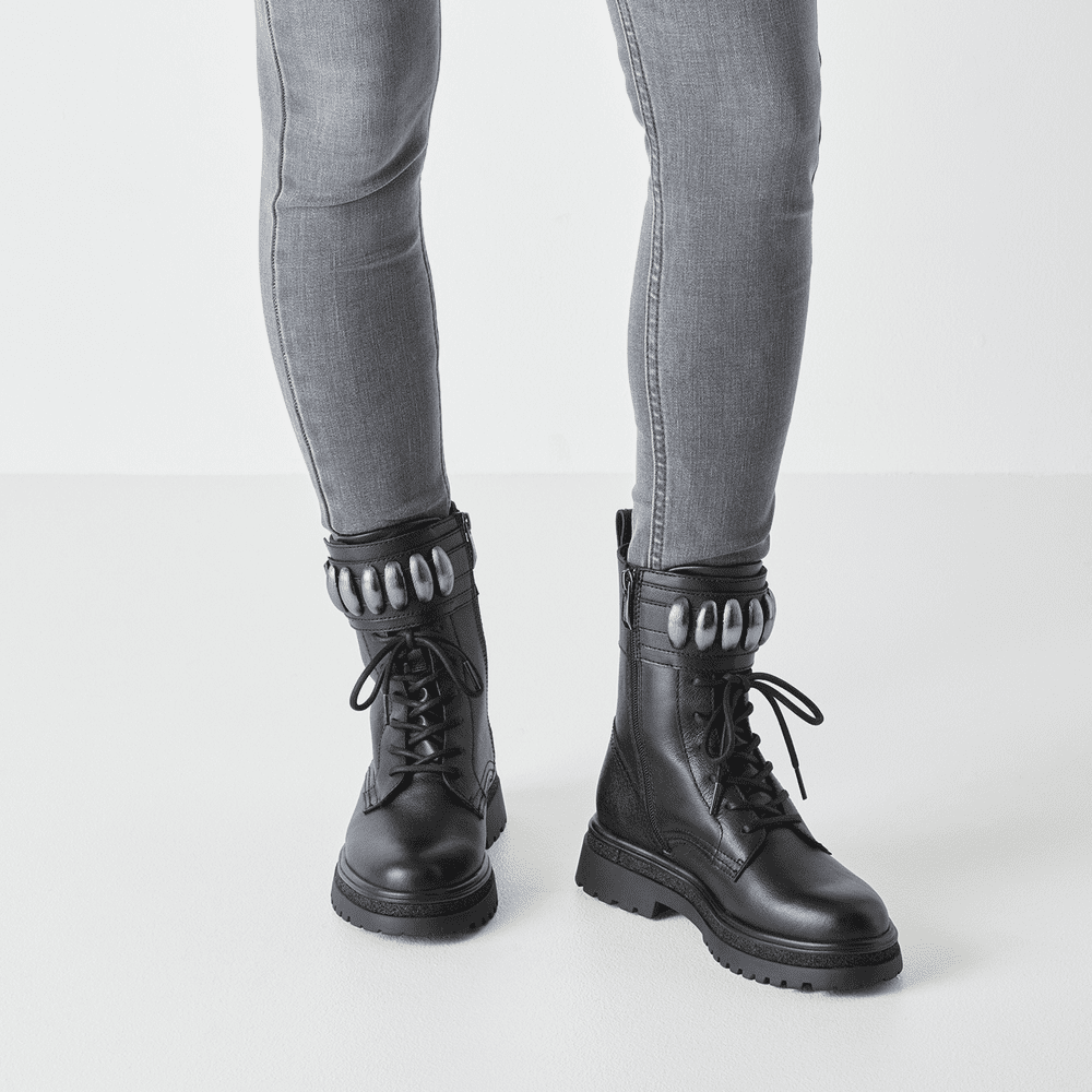 Ghete Piele Naturala 1-25284-45 Black - Tamaris