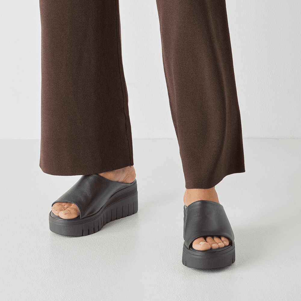 Saboti Piele Naturala Maka Black - Tamaris