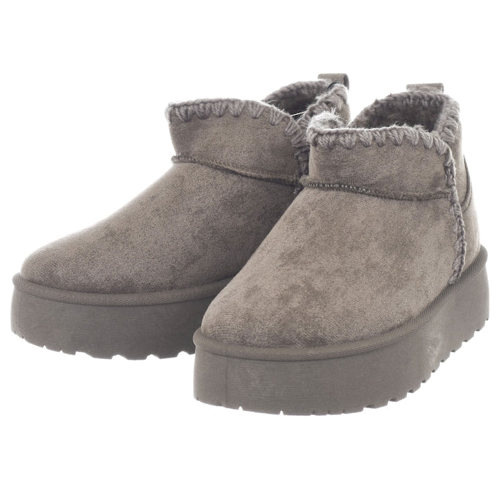 Ghete Tip UGG Solo Soprani Couture Grey